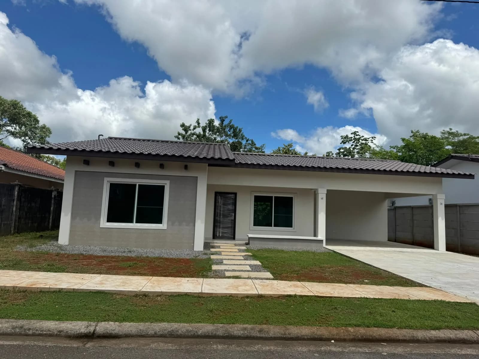 Modelo Jade – Coquito Hills, Chiriquí